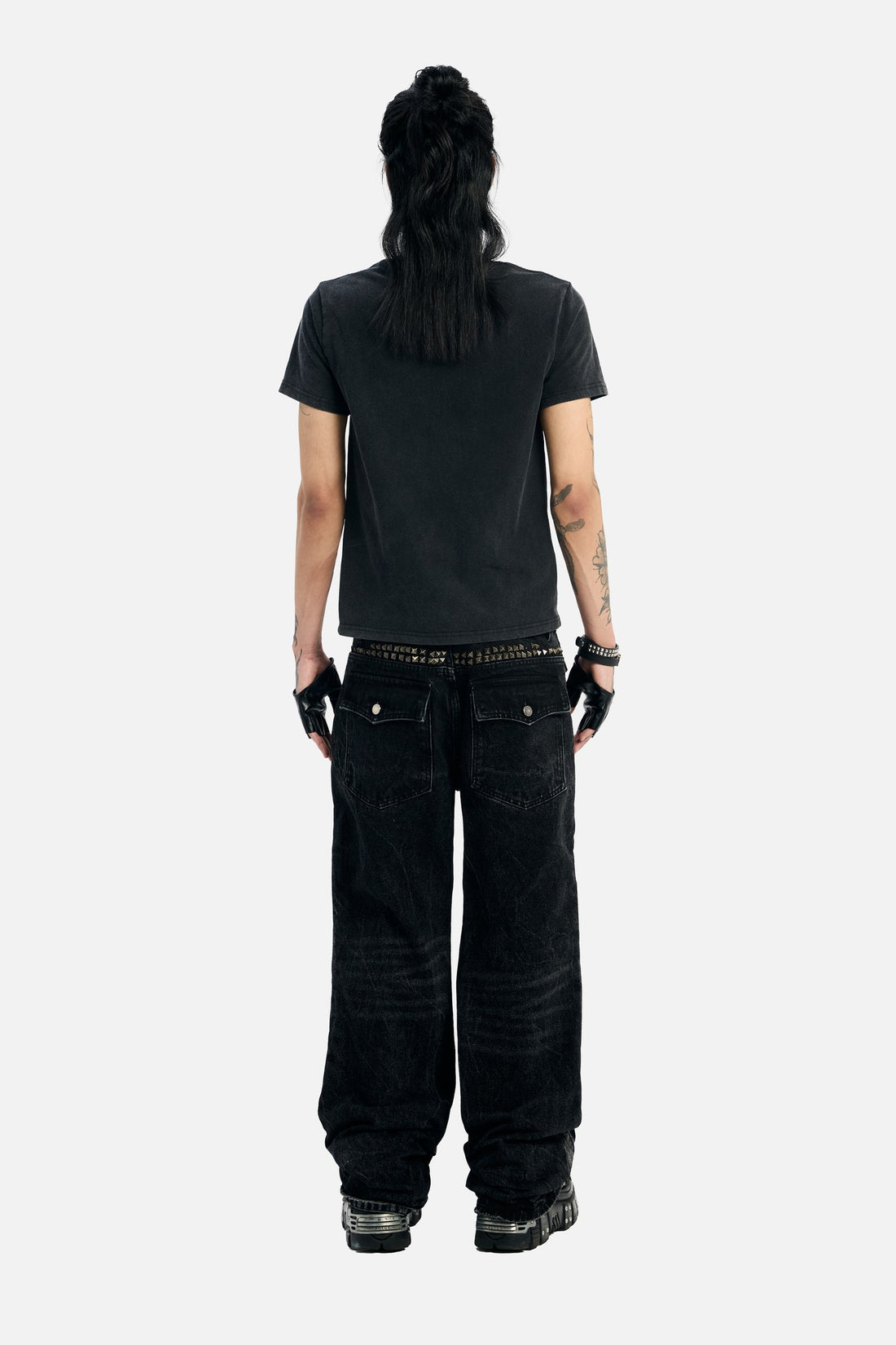 Black Pyramid Stud Cropped Tee