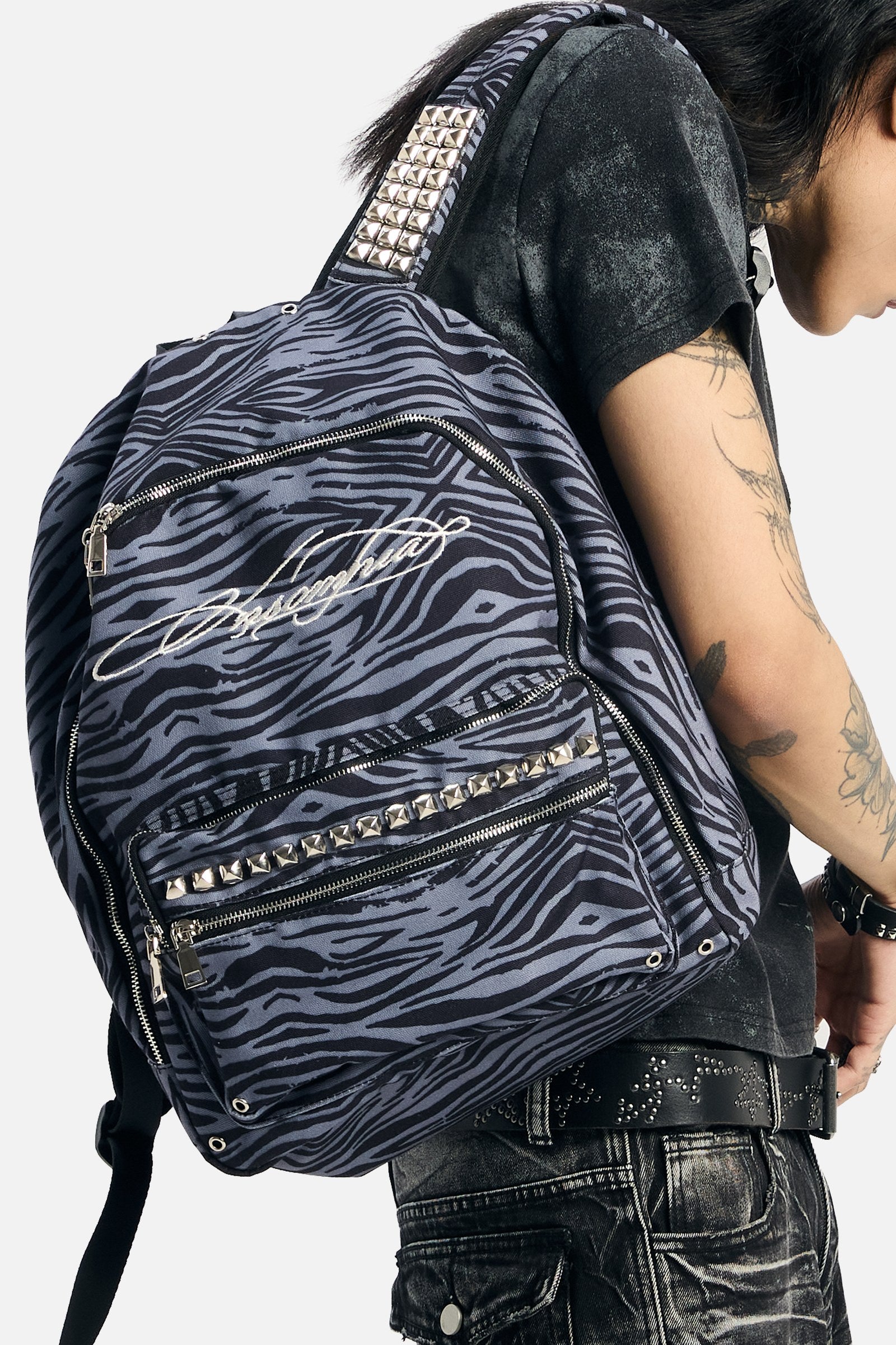Tiger Backpack 2